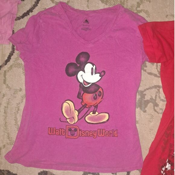 SALE!! 8 FUN Mickey Mouse & Minnie Mouse Adult Size Small to Large T-shirts - Picture 2 of 9